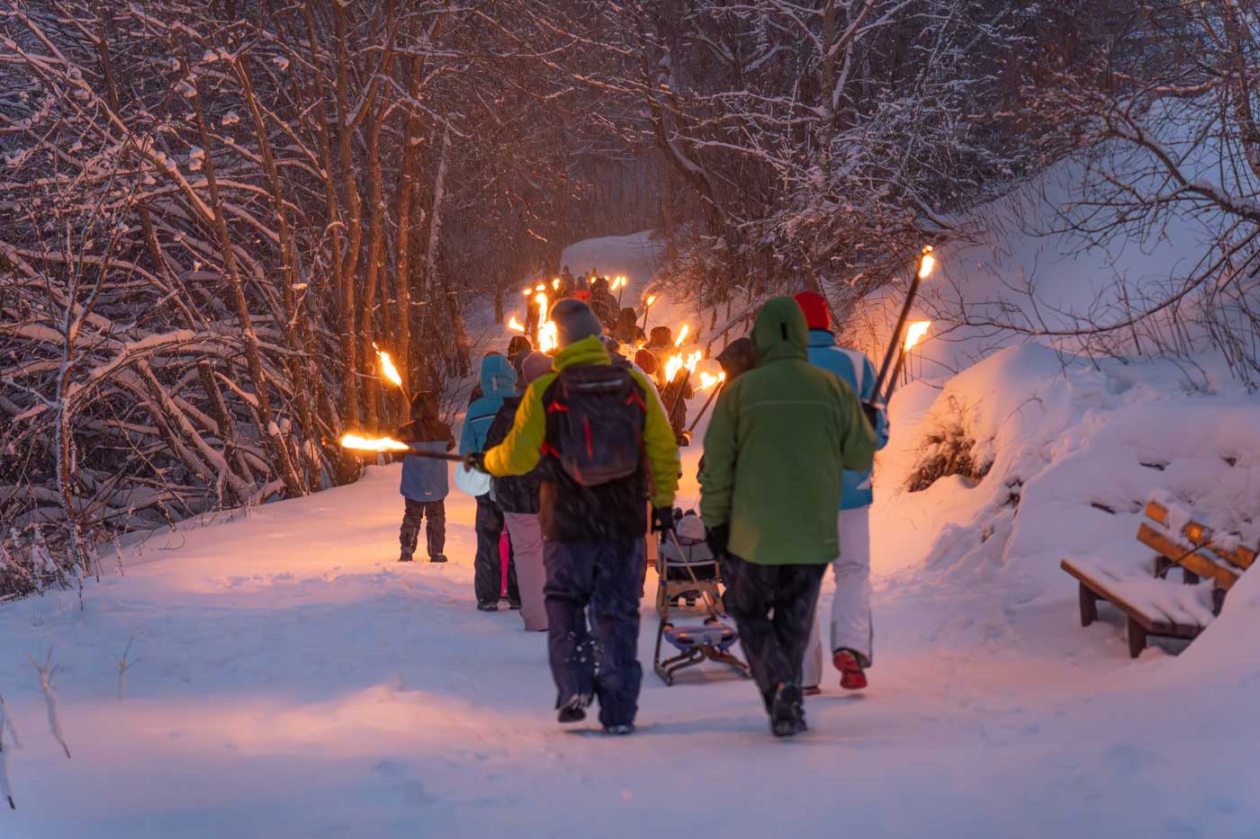 Fackelwanderung in Oberhof. Rahmenprogramm Weihnachtsfeier